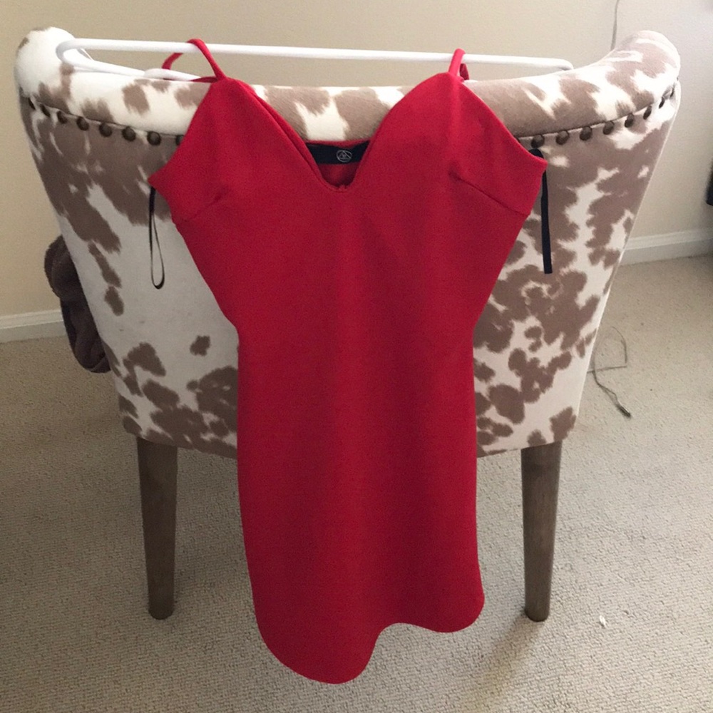 Red bodycon dress